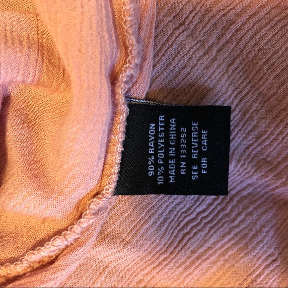 Pink top - Picture 6 of 6